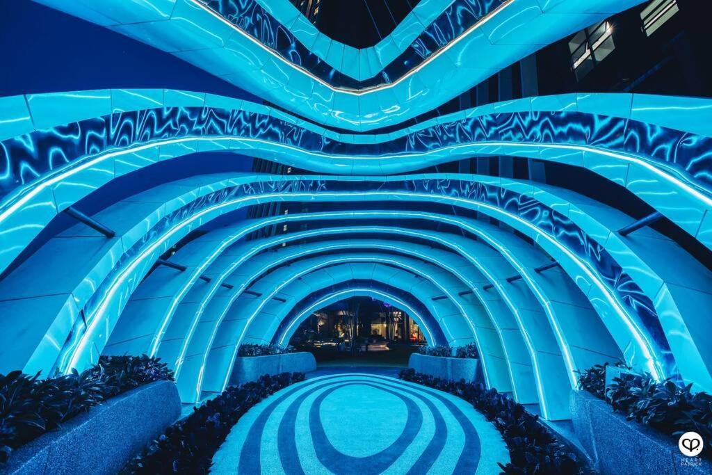 Arte Mont Kiara-klcc View-netflix-gameconsole-3pax Pangsapuri Kuala Lumpur
