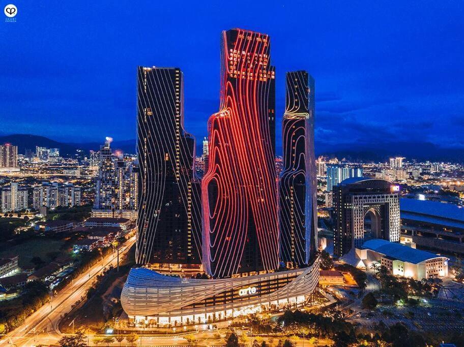Apartment Arte Mont Kiara-klcc View-netflix-gameconsole-3pax